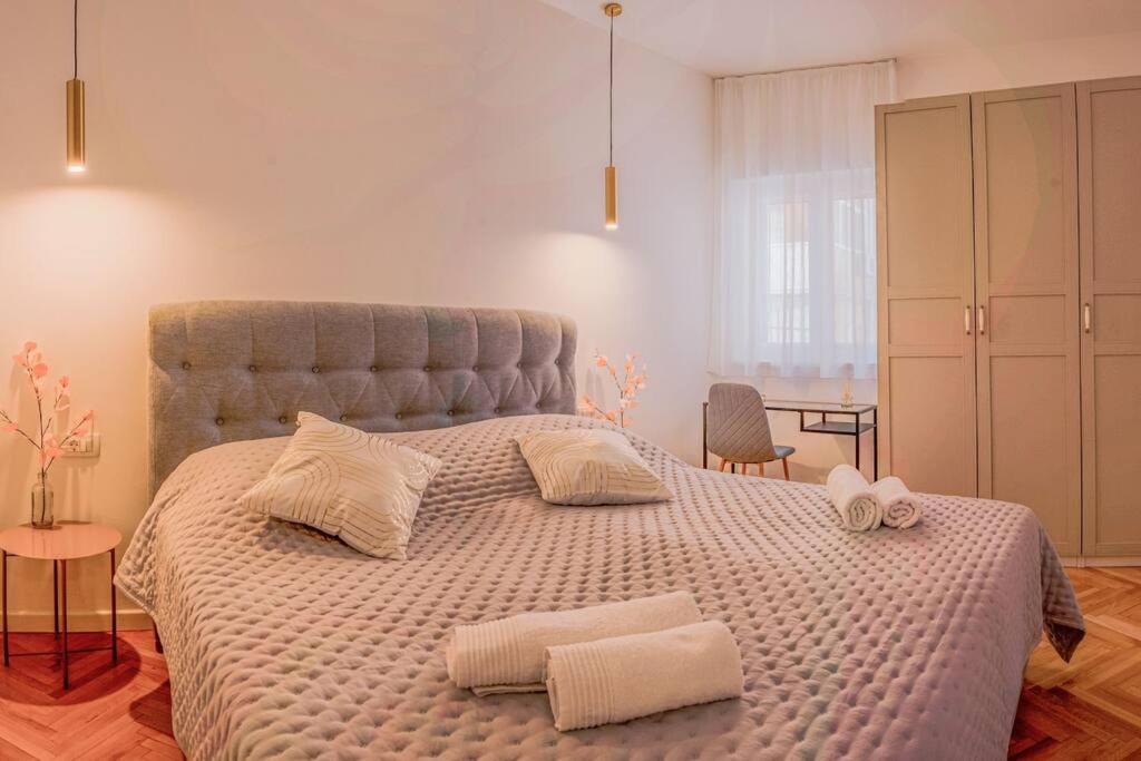 Luksuzni Apartman Ribica U Samom Centru Grada Split Exterior foto